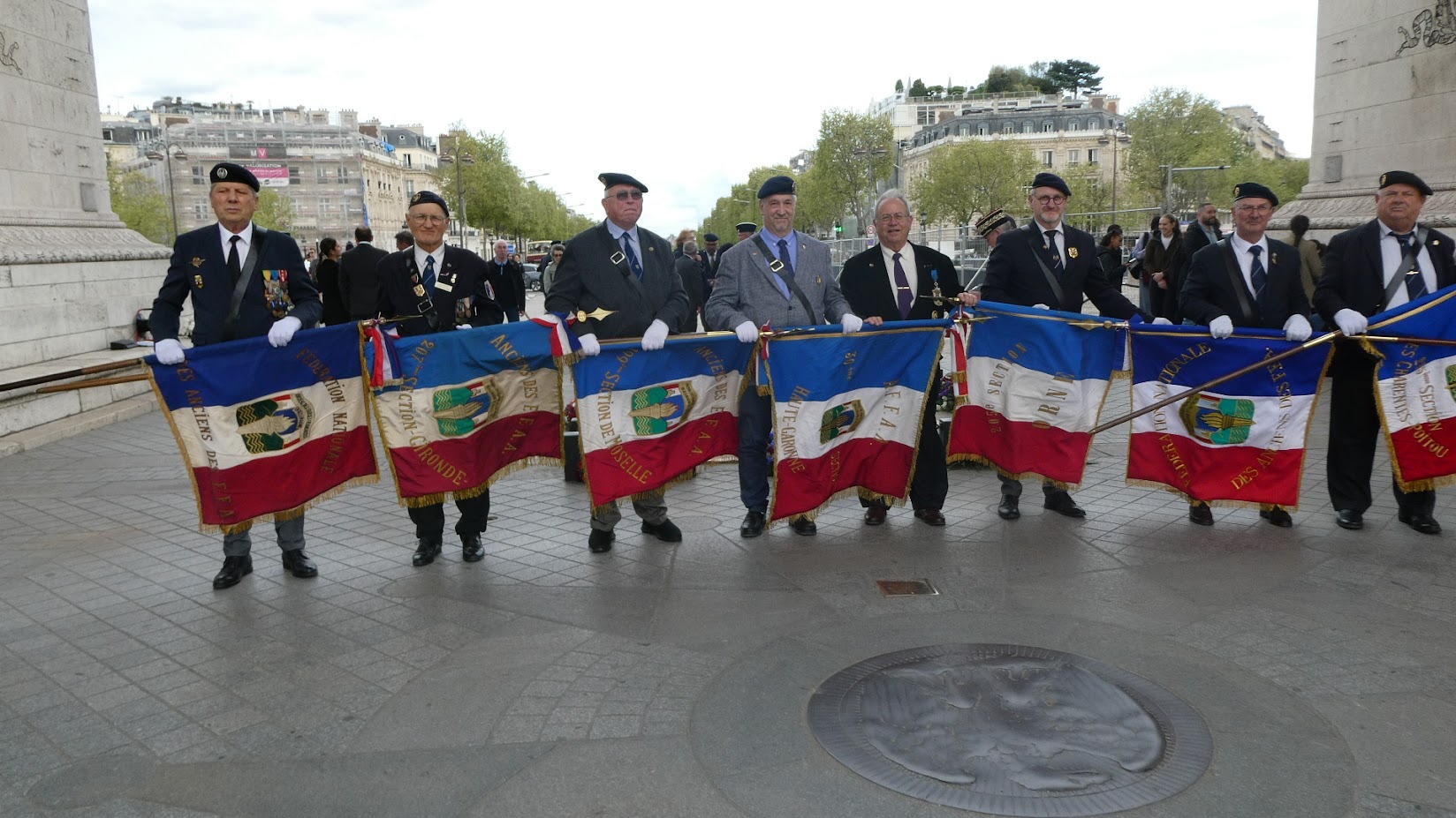 Cérémonie sous l'Arc de Triomphe le 28 avril 2023
